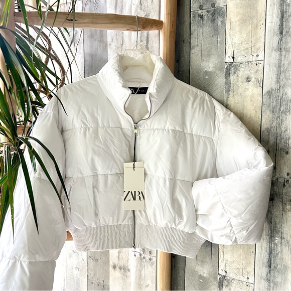 Zara Jackets & Blazers - 🌴 Cutest Zara Women's White Puffer Jacket